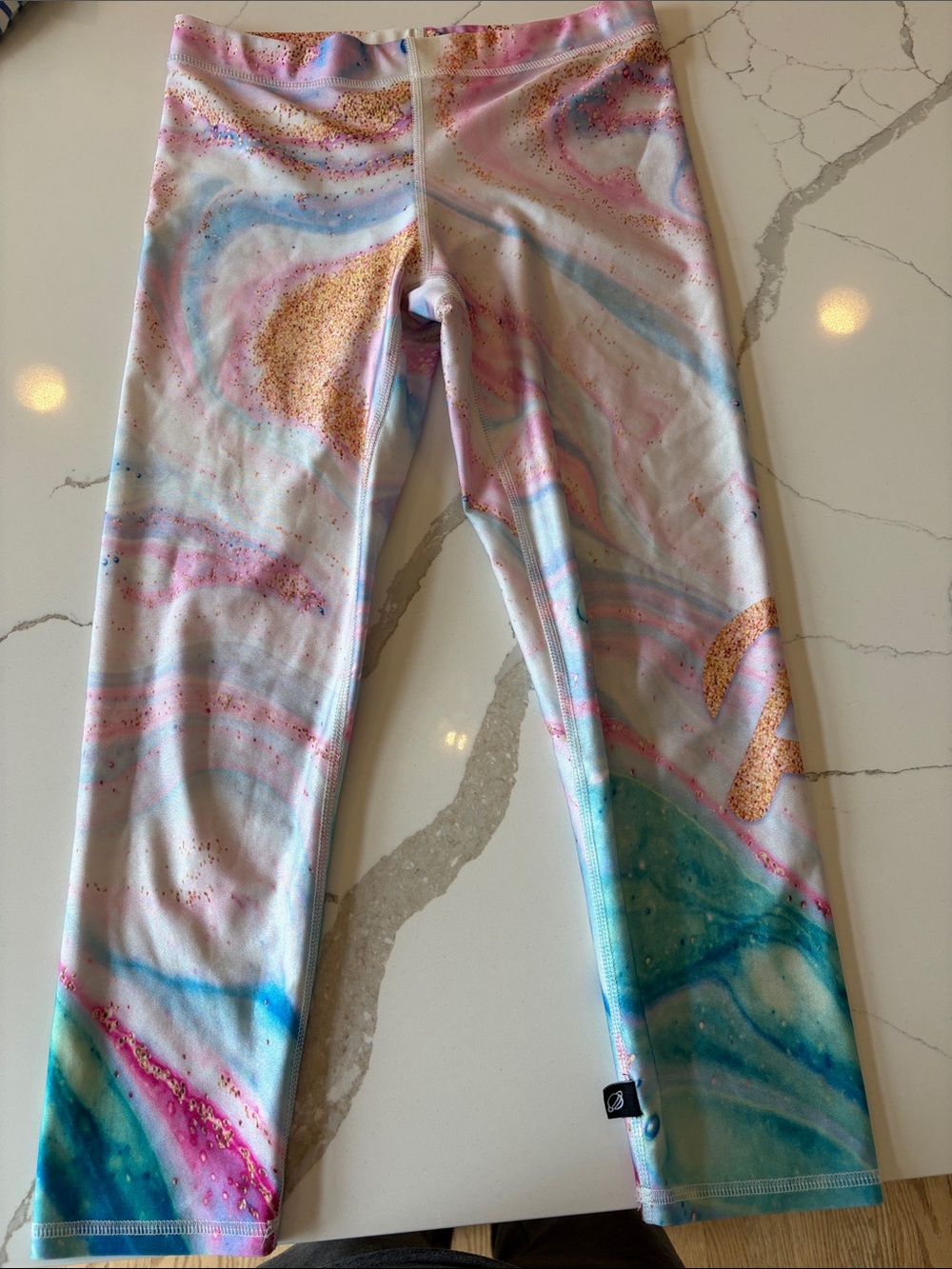 PELOTON Terez for Peloton Pink, Blue & Gold Marble Capri Leggings size Medium